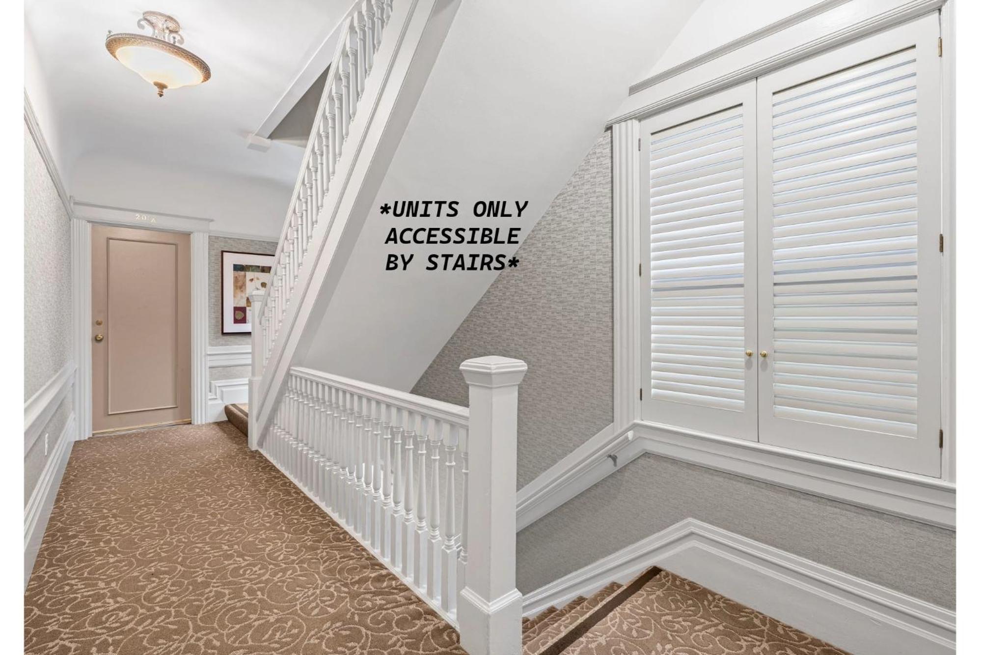 Aparthotel Powell Place 2*